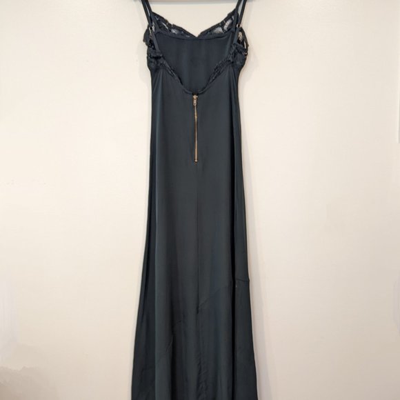 Stone Cold Fox Black Maxi Dress - Picture 4 of 6